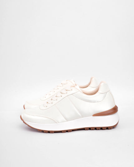 Tenis crema brillantes