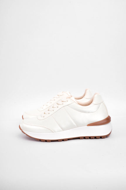 Tenis crema brillantes