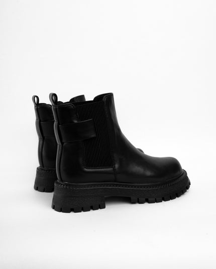 Botines negros x elástico
