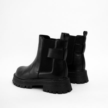 Botines negros x elástico