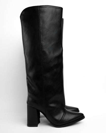 Bota alta negra tacón y material suave