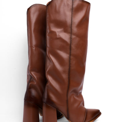 Bota alta miel tacón y material suave