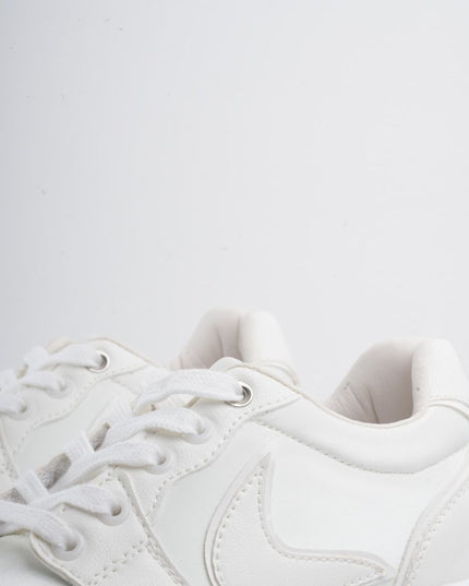 Tenis blancos con plataforma