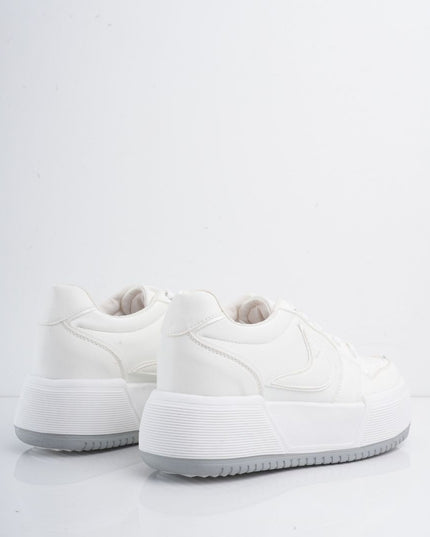 Tenis blancos con plataforma