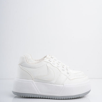 Tenis blancos con plataforma