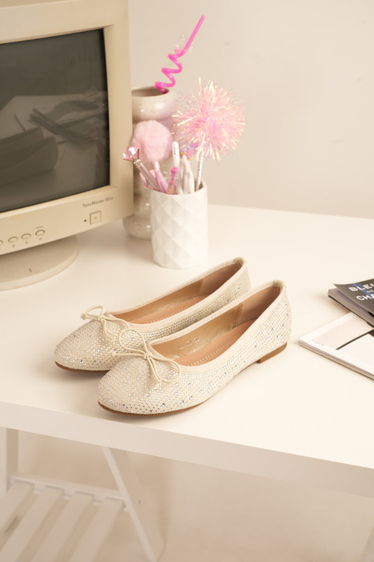 Baletas crema lazo x brillos