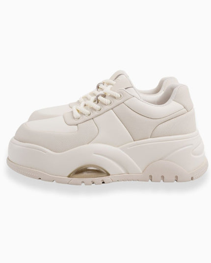 Tenis crema cámara de aire
