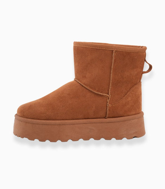BOTA CAFE CORTA CON PLATAFORMA