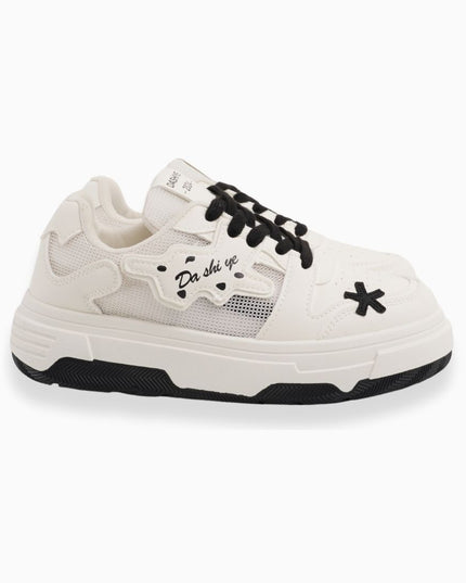 Tenis crema x negro diseños