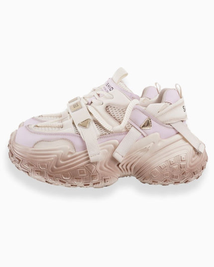 Tenis Beige LILA con Detalles Texturizados