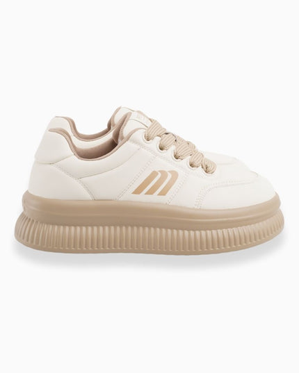tenis beige minimalista