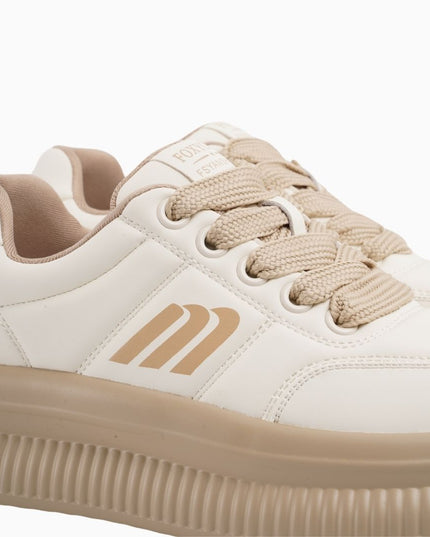 tenis beige minimalista