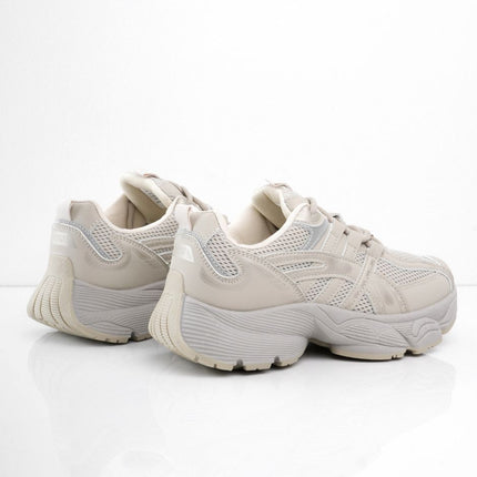Tenis grises con detalles laterales