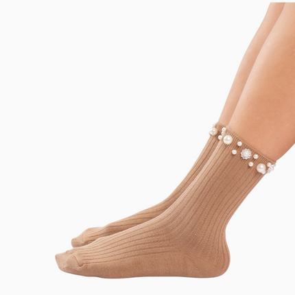 Medias camel con gemas
