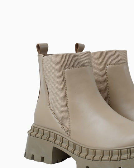 Botín beige liso