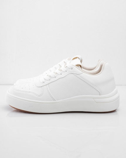 Tenis blancos básicos con suela baja