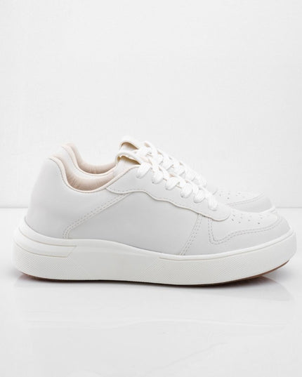 Tenis grises básicos con suela baja