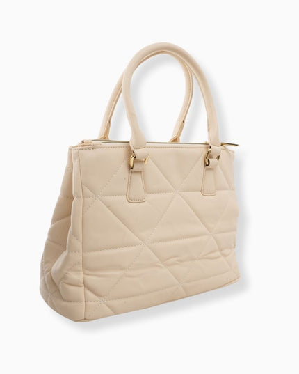 Bolso beige acolchado y detalles dorados
