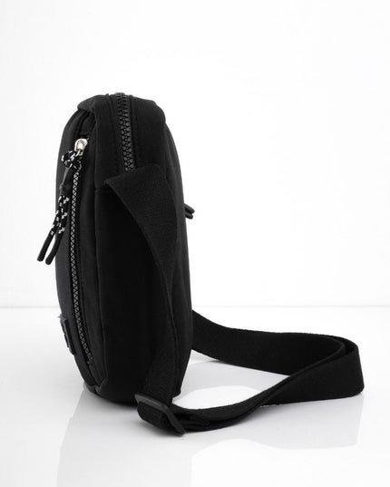 Bolso pequeño negro con cremallera frontal
