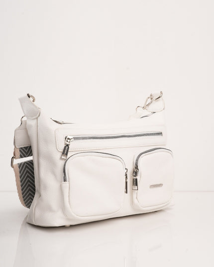 Bolso blanco con correa y múltiples bolsillos