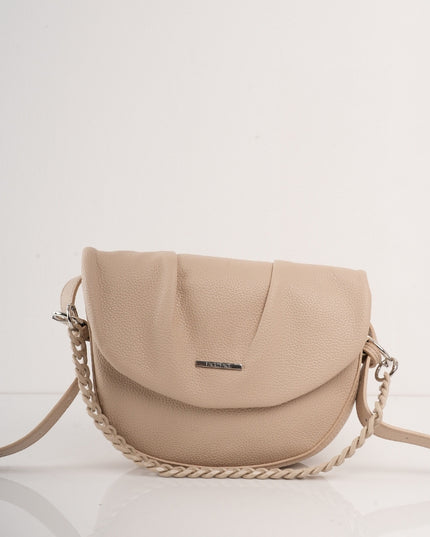 Bolso beige con cadena