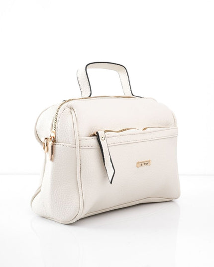 Bolso blanco con bolsillo frontal