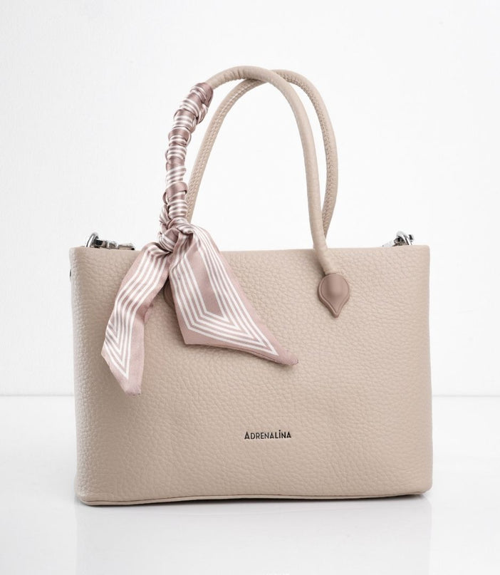 Bolso elegante beige con correa y pañoleta