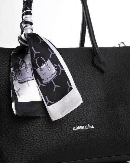 Bolso elegante negro con correa y pañoleta
