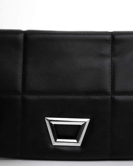 Bolso negro con diseño y correa
