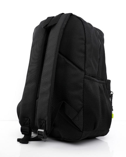 Morral impermeable nergro con bolsillo frontal y correa