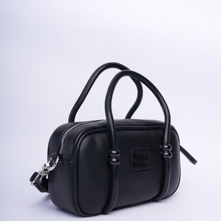Mini bolso negro en tendencia con correa
