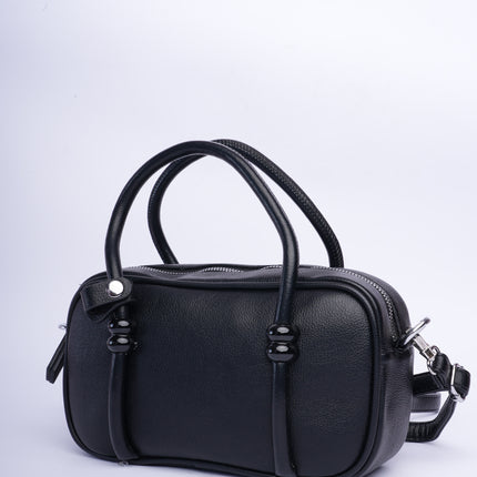 Mini bolso negro en tendencia con correa
