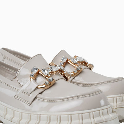Mocasines hueso con hebilla
