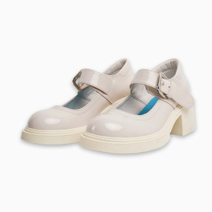 Mocasines mary jane crema con correa