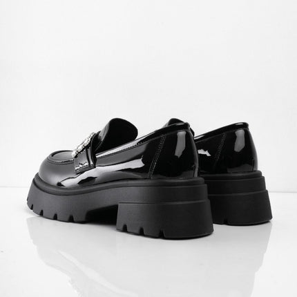 Mocasines negros charol con hebilla de diamantes