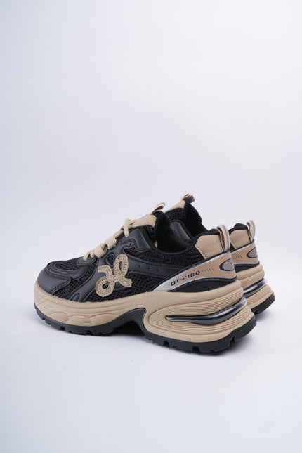 Tenis negros x kaki diseño