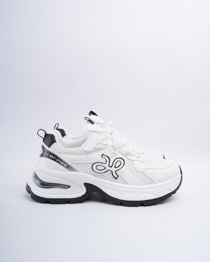 Tenis blancos x negro diseño