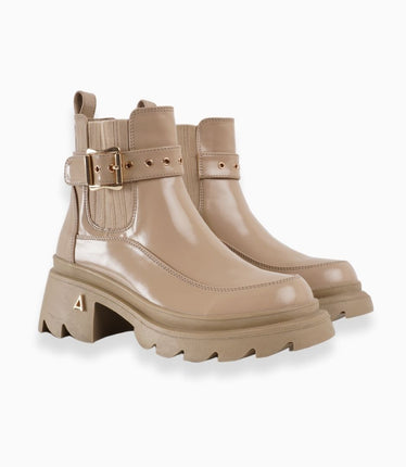 Botín beige liso x charol