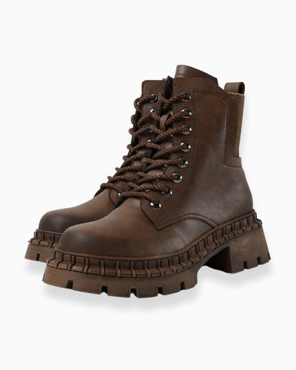 Botín almendra tipo militar cordones