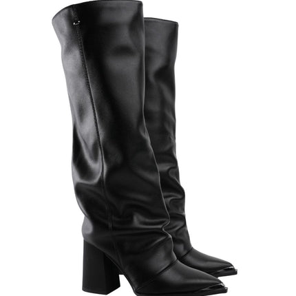 Bota larga negra de tacón y material suave
