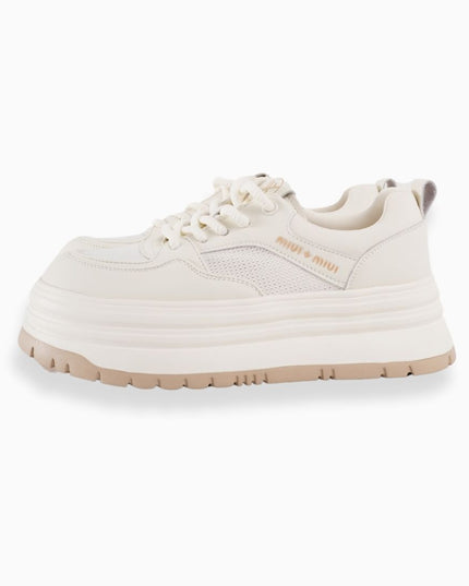 TENIS CREMA de Plataforma con Detalles en Malla