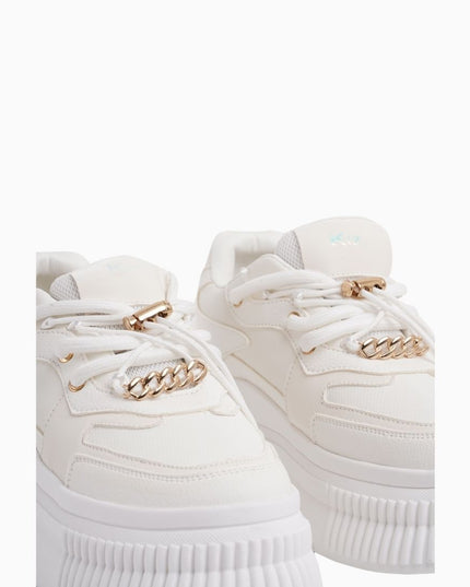 Tenis BLANCOS de Plataforma con Detalles Dorados