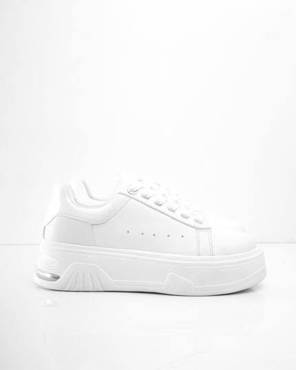 Tenis blancos plataforma y brillante