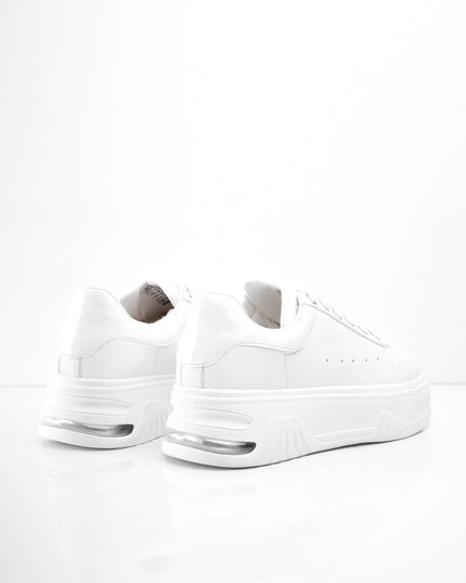 Tenis blancos plataforma y brillante