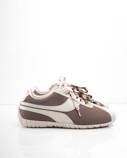 Tenis café planos diseño