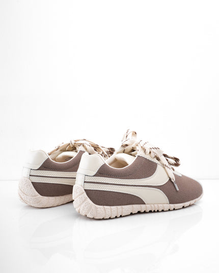 Tenis café planos diseño