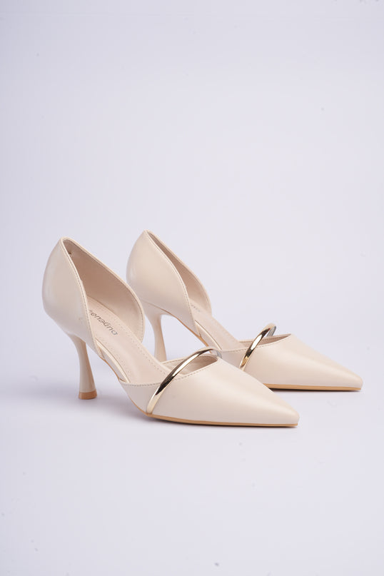 Tacones beige altos con aplique dorado