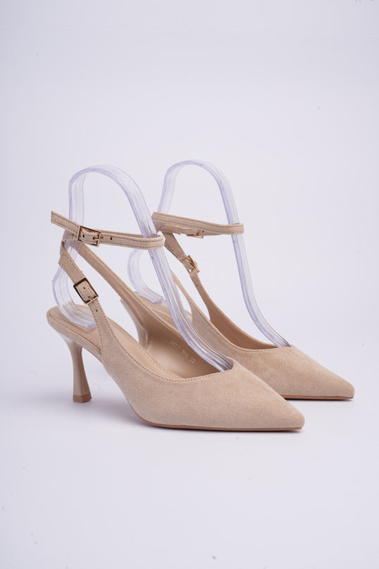 Tacones beige con hebilla removible