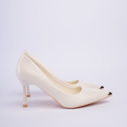 Tacones blancos de aplique en punta