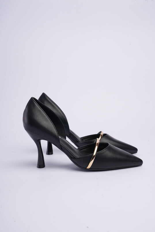 Tacones negros altos con aplique dorado